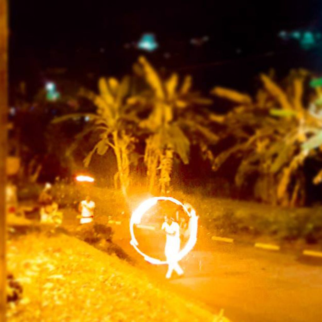 56666876_278393909766427_560778237567827968_n