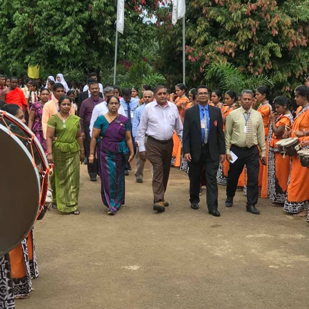 76184930_145430066818977_4416755642048446464_n