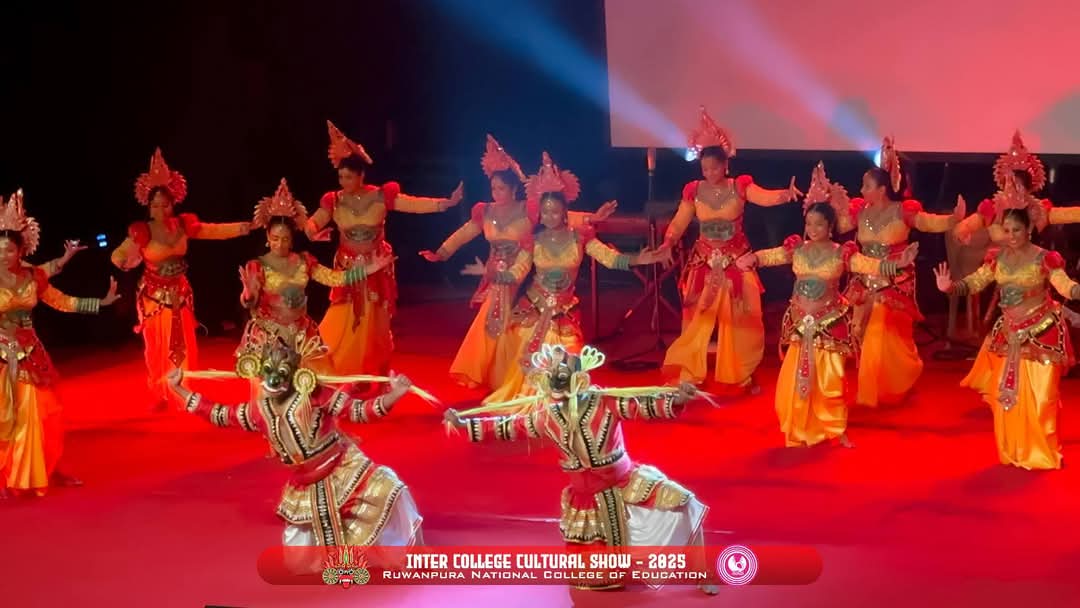 Read more about the article Ruwanpura NCoE Team proudly performs at Inter-College Cultural Show